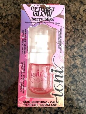 ioni Glow-Getter Optimist Glow hydrating Facial Mist - Berry Bliss new in box